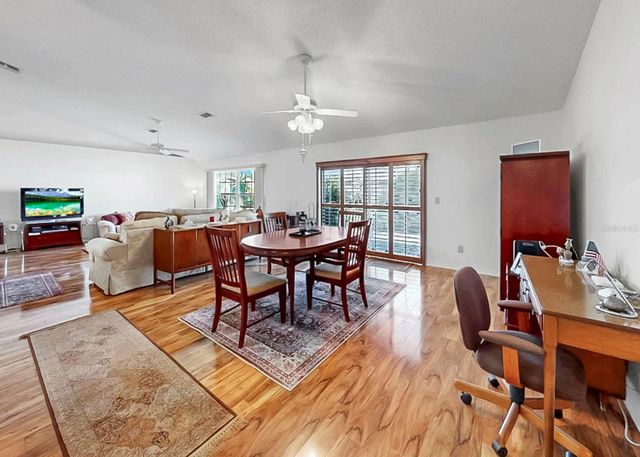 2003 NEW BEDFORD DRIVE, Sun City Center, FL 33573