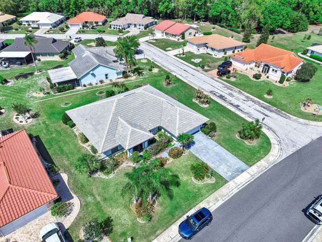 2003 NEW BEDFORD DRIVE, Sun City Center, FL 33573