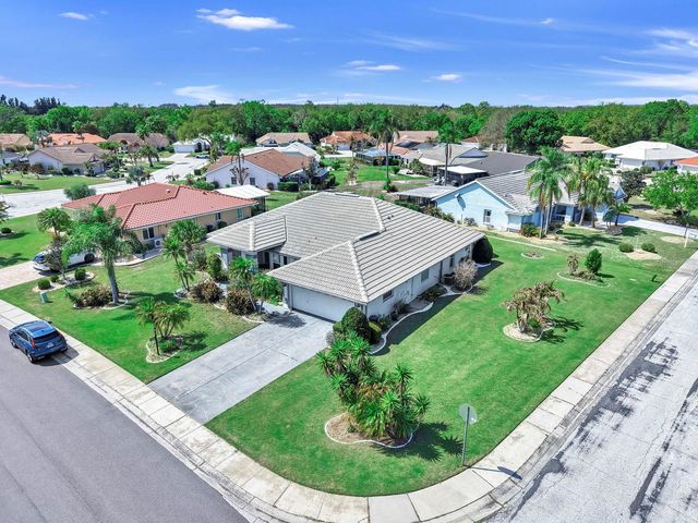 2003 NEW BEDFORD DRIVE, Sun City Center, FL 33573
