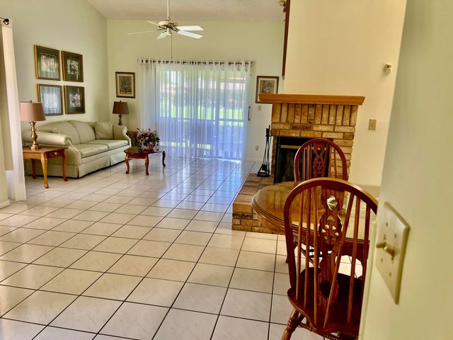 10840 Cypress Glen Drive, Coral Springs, FL 33071