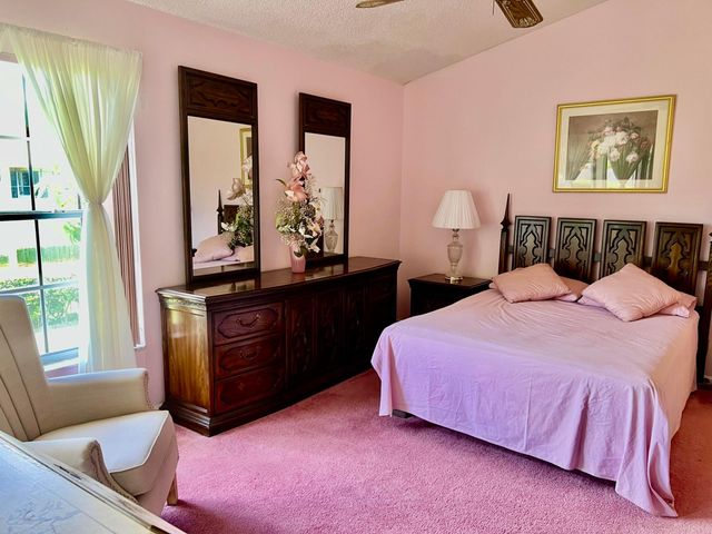 10840 Cypress Glen Drive, Coral Springs, FL 33071