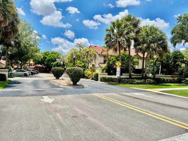 10840 Cypress Glen Drive, Coral Springs, FL 33071