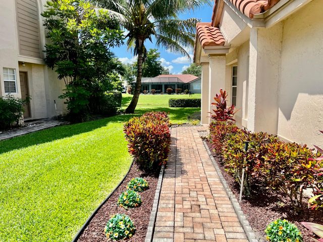 10840 Cypress Glen Drive, Coral Springs, FL 33071