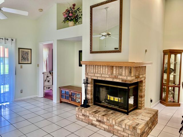 10840 Cypress Glen Drive, Coral Springs, FL 33071