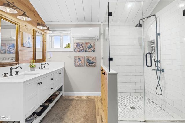 215 Old Stancil Road, Kenly, NC 27542