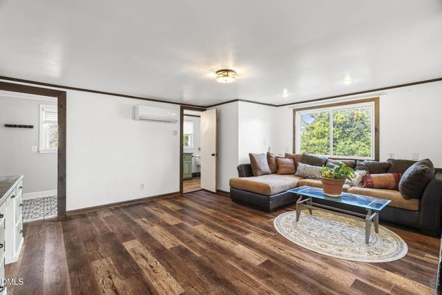 215 Old Stancil Road, Kenly, NC 27542