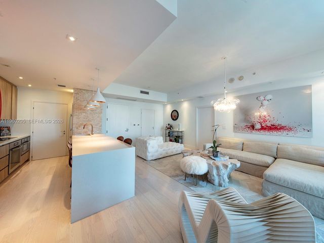 50 S Pointe Drive 707, Miami Beach, FL 33139