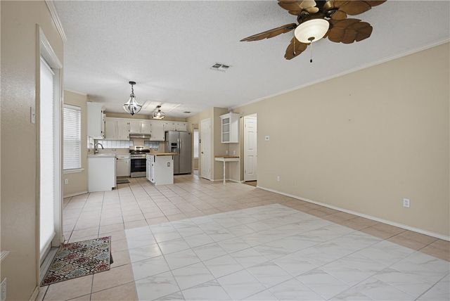 5106 Cavendish Dr, Corpus Christi, TX 78413