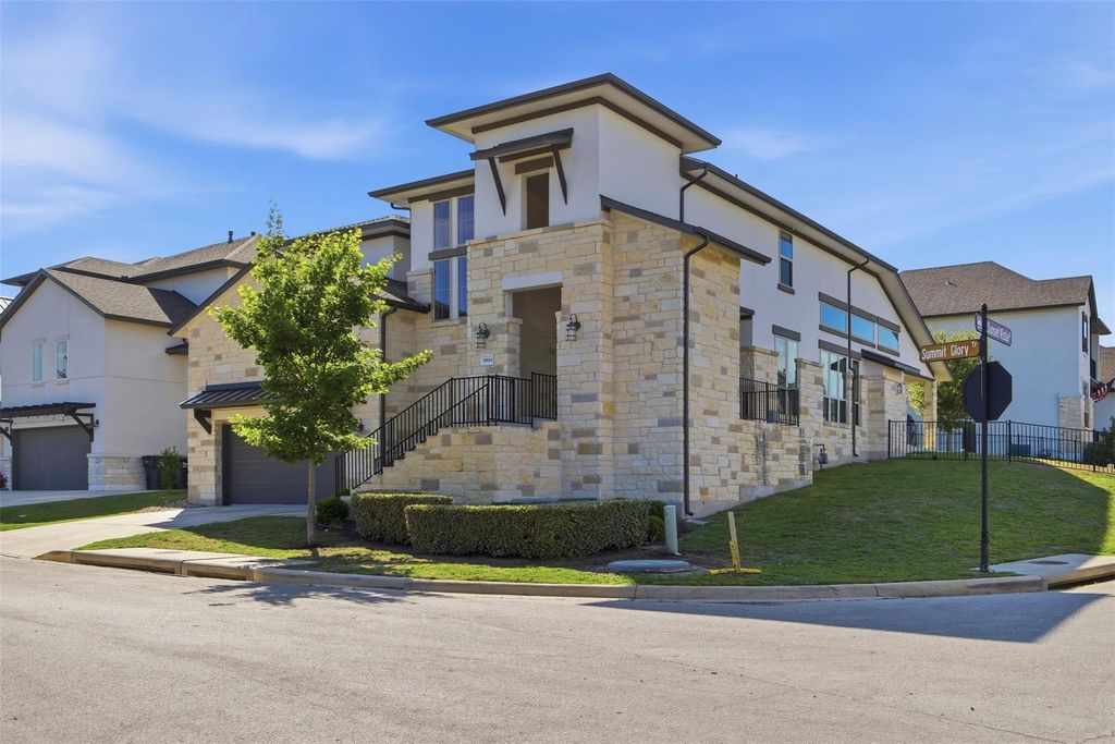 19500 Summit Glory TRL 139, Spicewood, TX 78669