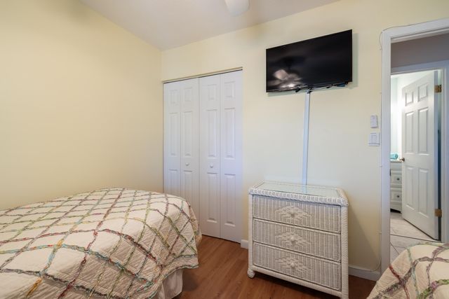 98282 Windward Avenue, Key Largo, FL 33037