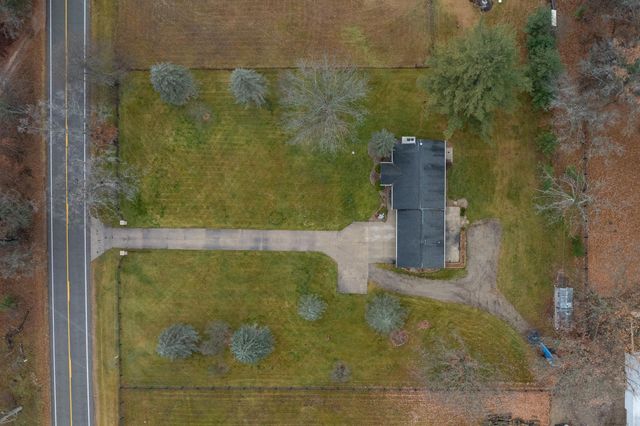 5110 W Mannsiding Road, Lake, MI 48632