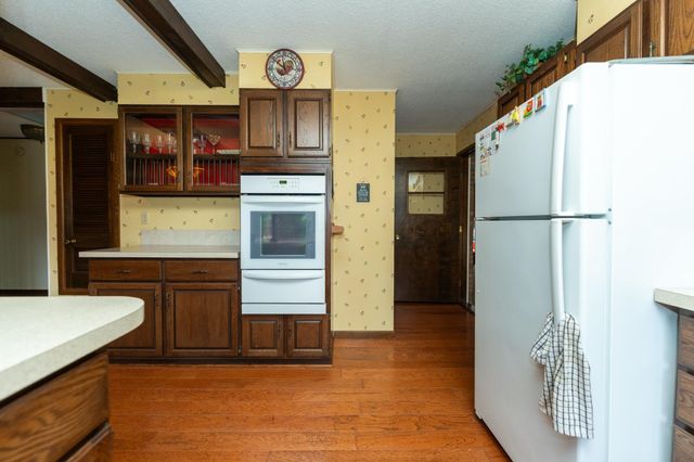 5110 W Mannsiding Road, Lake, MI 48632