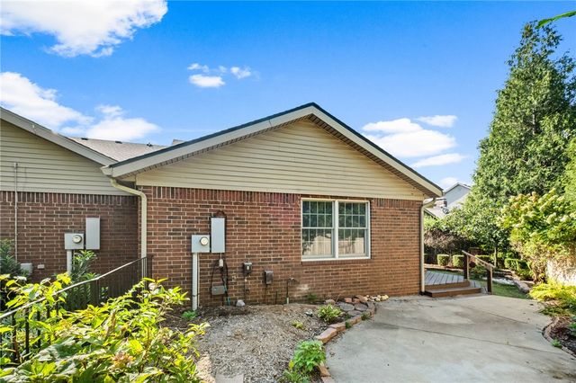 27 Prairie Dunes Drive, Rogers, AR 72758