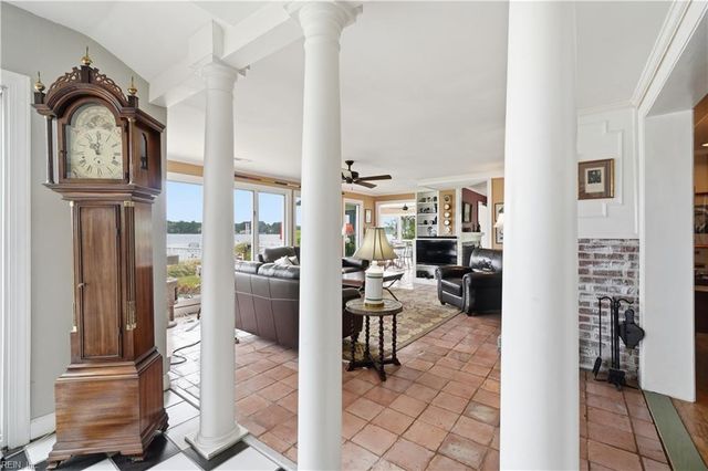 3018 Lynndale RD, Virginia Beach, VA 23452