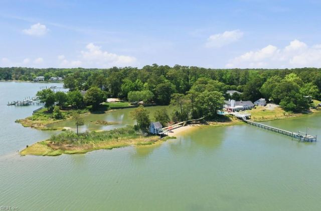 3018 Lynndale RD, Virginia Beach, VA 23452