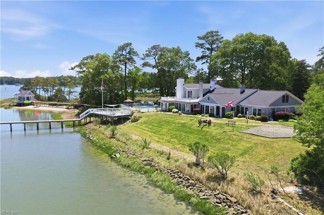 3018 Lynndale RD, Virginia Beach, VA 23452