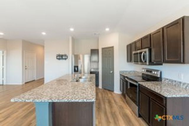 609 Eaton Drive, Temple, TX 76504