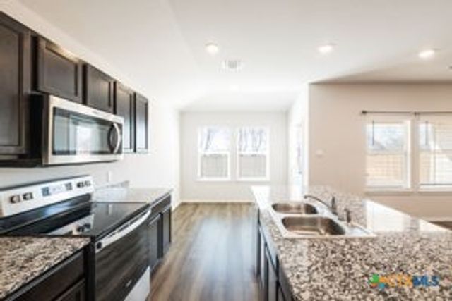 609 Eaton Drive, Temple, TX 76504