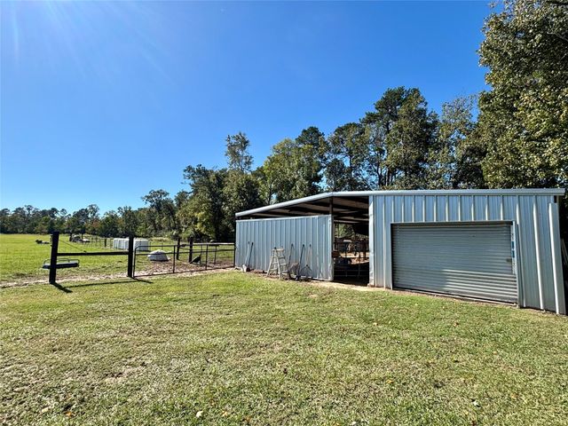 4829 Fm 1632, Woodville, TX 75979