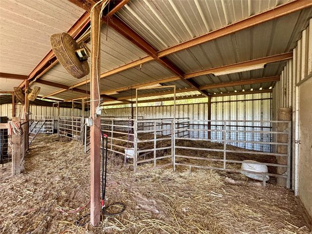 4829 Fm 1632, Woodville, TX 75979