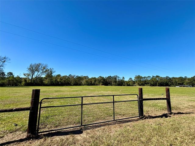 4829 Fm 1632, Woodville, TX 75979