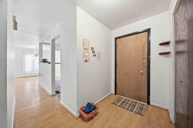 1100 Holbrook Road D, Homewood, IL 60430