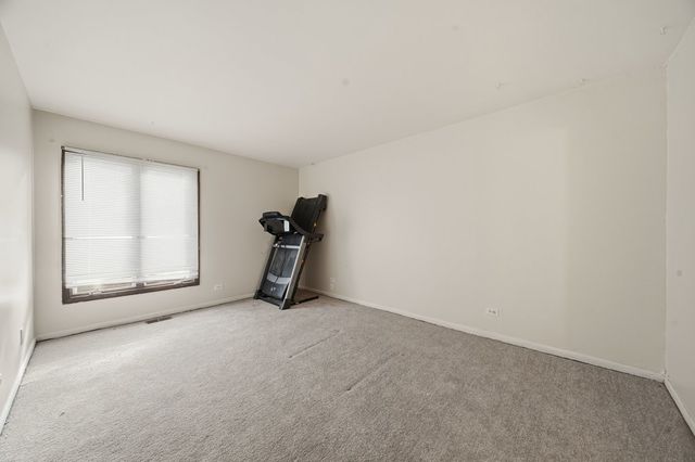 1100 Holbrook Road D, Homewood, IL 60430