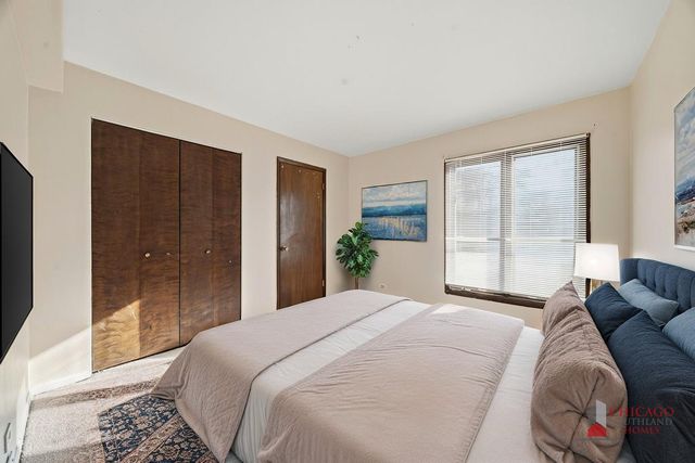 1100 Holbrook Road D, Homewood, IL 60430