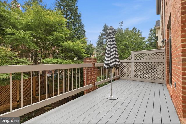 4006 HIGHWOOD CT NW, Washington, DC 20007