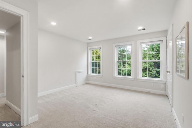 4006 HIGHWOOD CT NW, Washington, DC 20007