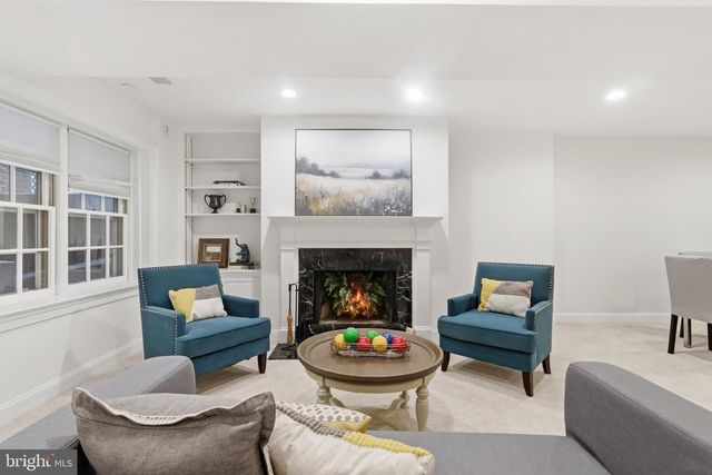 4006 HIGHWOOD CT NW, Washington, DC 20007