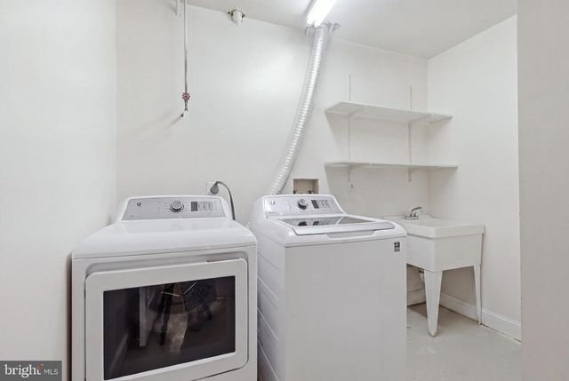 4006 HIGHWOOD CT NW, Washington, DC 20007