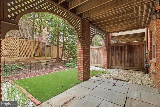 4006 HIGHWOOD CT NW, Washington, DC 20007