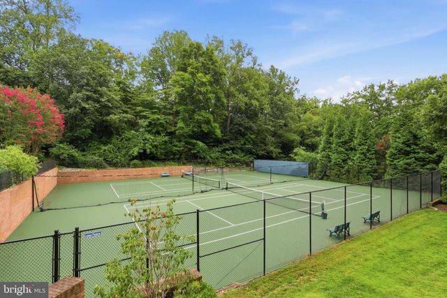 4006 HIGHWOOD CT NW, Washington, DC 20007