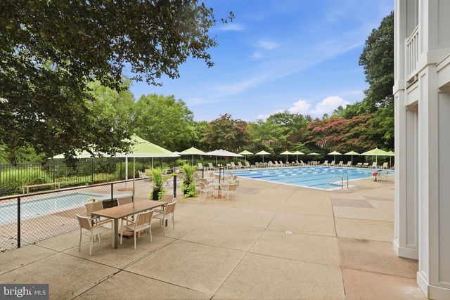 4006 HIGHWOOD CT NW, Washington, DC 20007