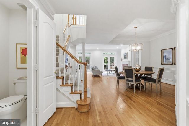 4006 HIGHWOOD CT NW, Washington, DC 20007