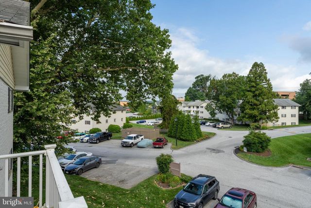 6 WARREN LODGE CT #2D, Cockeysville, MD 21030