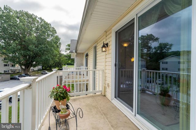 6 WARREN LODGE CT #2D, Cockeysville, MD 21030