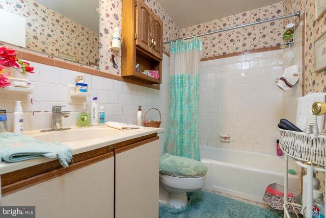 6 WARREN LODGE CT #2D, Cockeysville, MD 21030