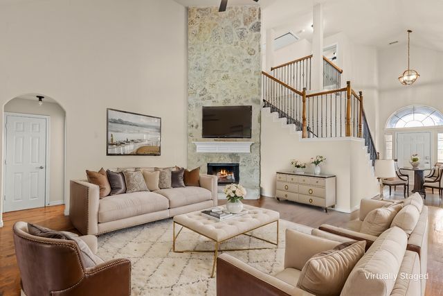 613 Windward Drive, Murphy, TX 75094