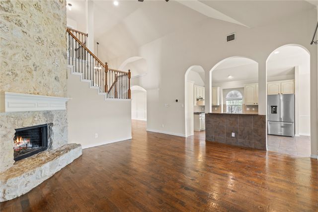 613 Windward Drive, Murphy, TX 75094