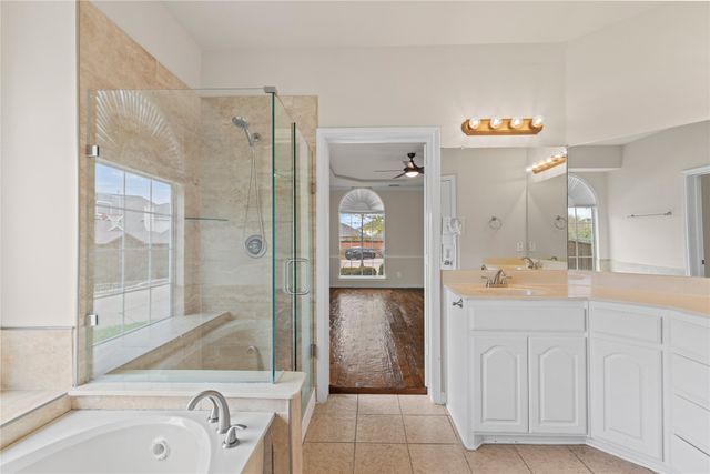 613 Windward Drive, Murphy, TX 75094