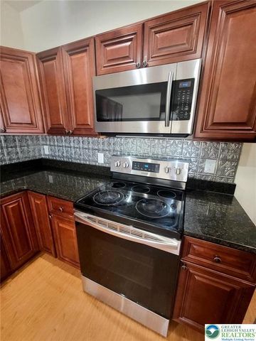 2159 South Poplar Street, Allentown City, PA 18103