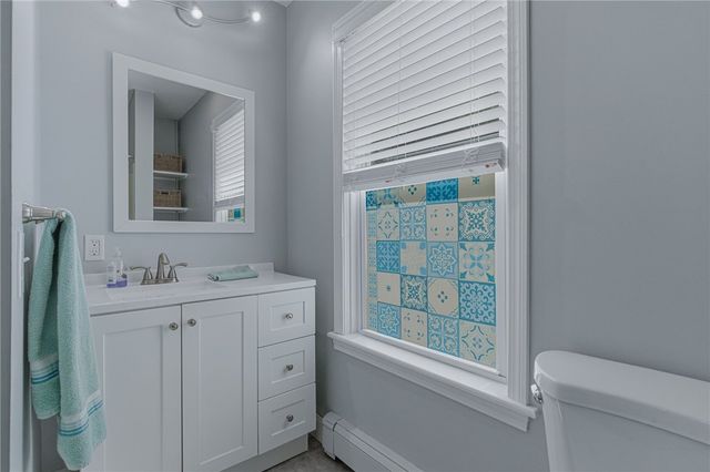 1175 Lonsdale Avenue, Lincoln, RI 02865