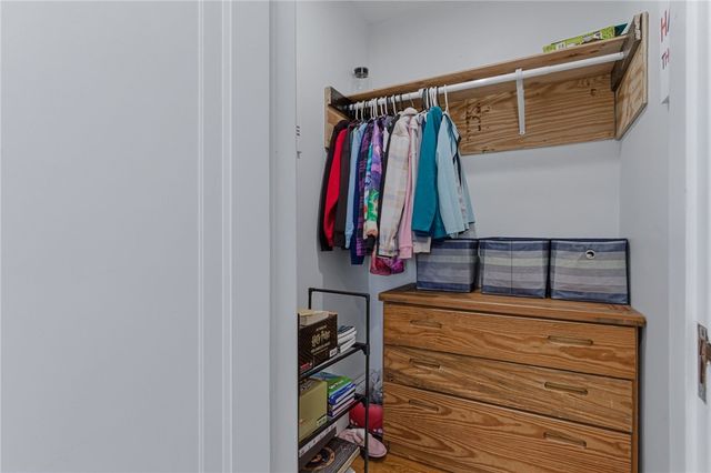 1175 Lonsdale Avenue, Lincoln, RI 02865