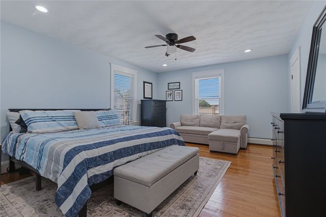 1175 Lonsdale Avenue, Lincoln, RI 02865