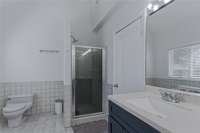 1175 Lonsdale Avenue, Lincoln, RI 02865