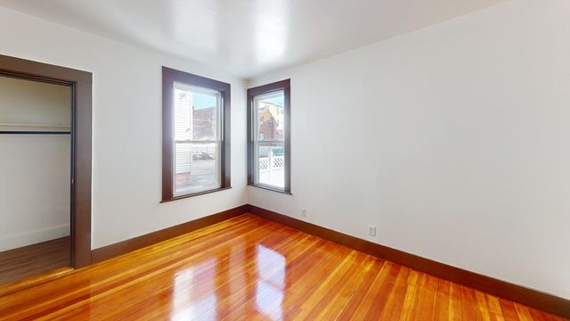 45 Henry Ave 1, Lynn, MA 01902