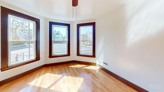 45 Henry Ave 1, Lynn, MA 01902