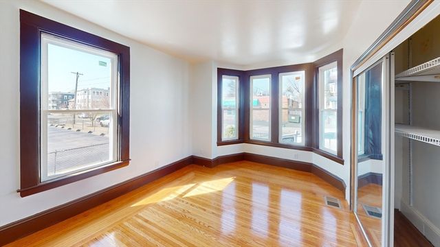 45 Henry Ave 1, Lynn, MA 01902